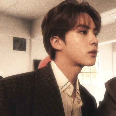 Jin Photo, 17 Kpop, Kim Jin, Jin Bts, Seokjin Bts, Worldwide Handsome, I Love Bts, Bts Jin, Foto Bts