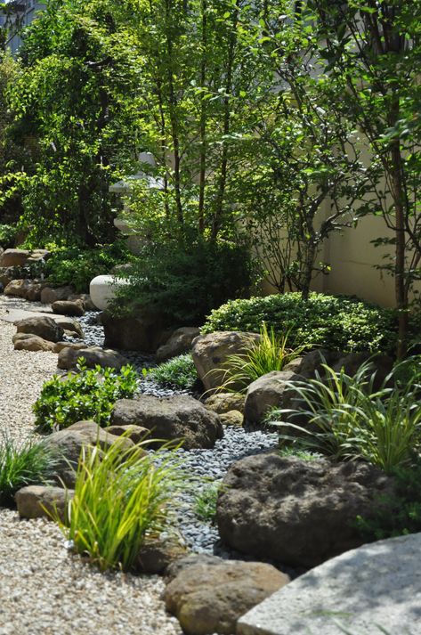 Garden Cabana, Peter Fudge, Front Landscape, Hawthorne House, Japanese Plants, Small Japanese Garden, Japanese Garden Landscape, Concrete Patio Designs, Landscape Gardening