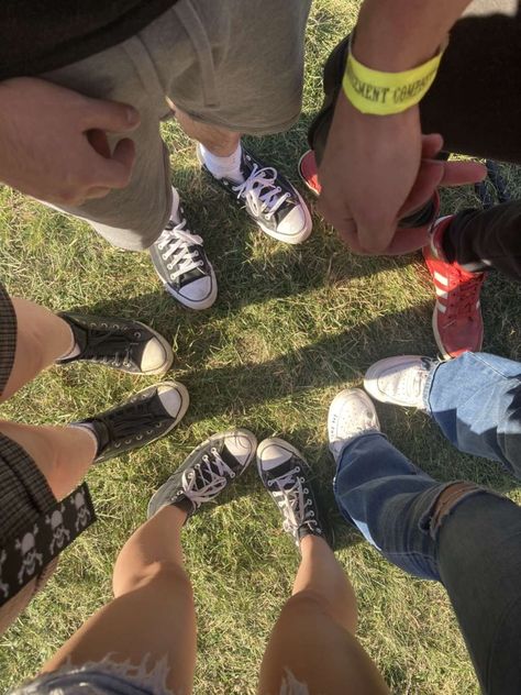 friends gathered in circle and looking like goofs Circle Of Friends Picture For Gc, Phone Case Diy Paint, Circle Of Friends, Friends Gathering, 2025 Vision, Diy Paint, Diy Phone Case, Friend Pictures, Vision Board