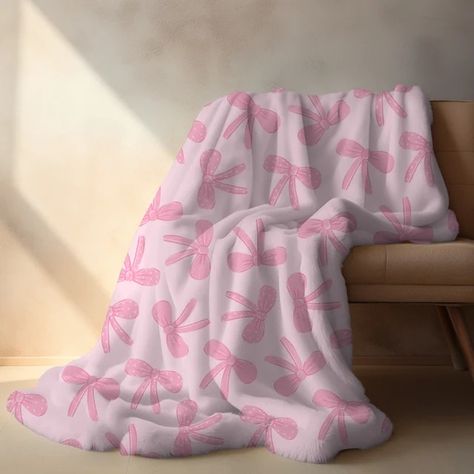 SillyLittleSweeties - Etsy Canada Preppy Blanket, Blanket Coquette, Preppy Dorm Room, Coquette Room Decor, Coquette Room, Aesthetic Preppy, Bow Wallpaper, Preppy Stuff, Fuzzy Blanket