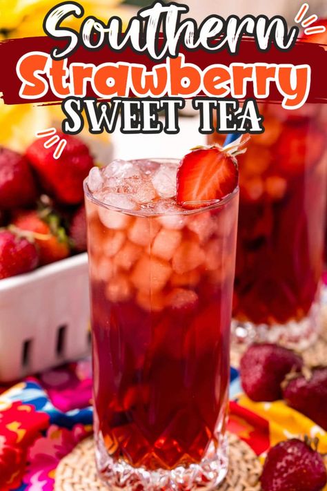 Strawberry Sweet Tea, Sweet Tea Recipes, Tea Drink Recipes, Homemade Soda, Soda Shop, Strawberry Drinks, Drink Recipes Nonalcoholic, Summertime Drinks, Refreshing Drinks Recipes