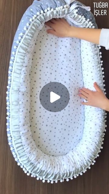 Baby Pillow Diy, Baby Nest Pattern, Baby Diy Sewing, Random Baby, Baby Nest, Baby Pillows, Baby Diy, Diy Pillows, Baby Sewing