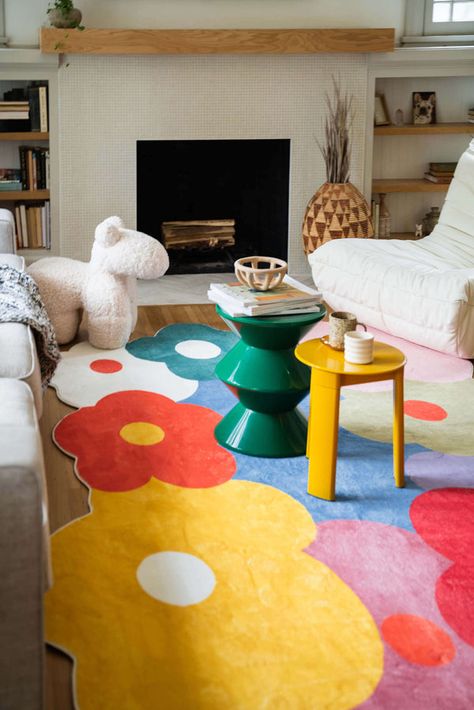 Where Home Styling is Made Easy Funky Living Room Rug, House Schemes, Irregular Rugs, Maximalist Living Room, Flowers Rug, Funky Living Rooms, Funky Flowers, Floral Rugs, Nyc Apt