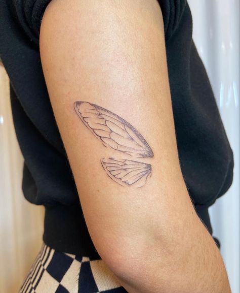 Matching Fairy Wing Tattoos, Insect Wing Tattoo, Half A Butterfly Wing Tattoo, Dainty Tats, Tattoo Planning, Fairy Wing Tattoos, Butterfly Wing Tattoo, Ephemeral Tattoo, Matching Tats