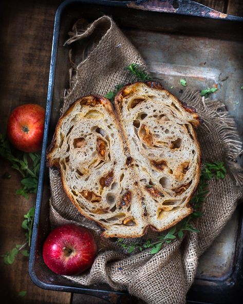 three little halves: Roasted Apples, Sweet Onions, and Aged Cheddar Sourdough Bread Cheddar Sourdough Bread, Homemade Sourdough Bread Recipes, Apple Cheddar, Sourdough Starter Discard Recipe, Sweet Onions, Roasted Apples, Homemade Sourdough Bread, Bread Starter, Artisan Bread Recipes