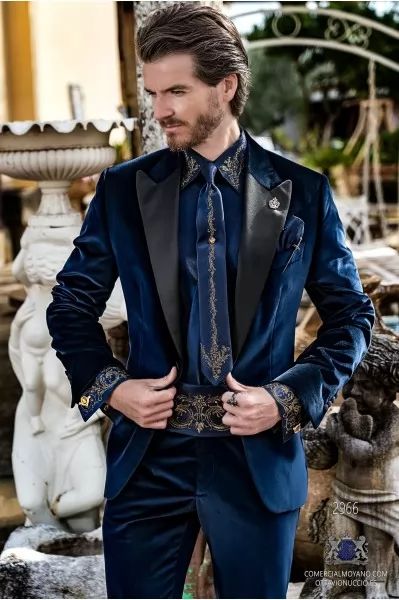 Blue velvet tailored fit italian Steampunk tuxedo with satin peak lapels Groom Suits, Double Breasted Tuxedo, Character Clothing, Morning Suits, Mens Fashion Wedding, Groom Shoes, Dark Men, Satin Noir, Rock Outfit