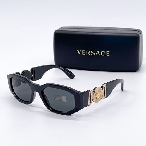 Brand: Versace Model: Versace Ve4361 Gb1/87 53-18-130 Condition: New Gender: Unisex Age Group: Adult Color: Gb1/87 Frame Color: Black Frame Material: Acetate, Plastic Lens Color: Black Lens Socket: 53 Mm Bridge Width: 18 Mm Temple Length: 130 Mm Made In Italy Item Includes: - Authentic Sunglasses - Certificate Of Authentic - Authentic Case, Box - Cleaning Cloth We Guarantee That All Our Items Are 100% Authentic And Brand New. Versace Medusa Sunglasses, Model Versace, Medusa Sunglasses, Dr Wardrobe, Versace Eyeglasses, Versace Gold, Vintage Versace, Versace Accessories, Tortoise Shell Sunglasses