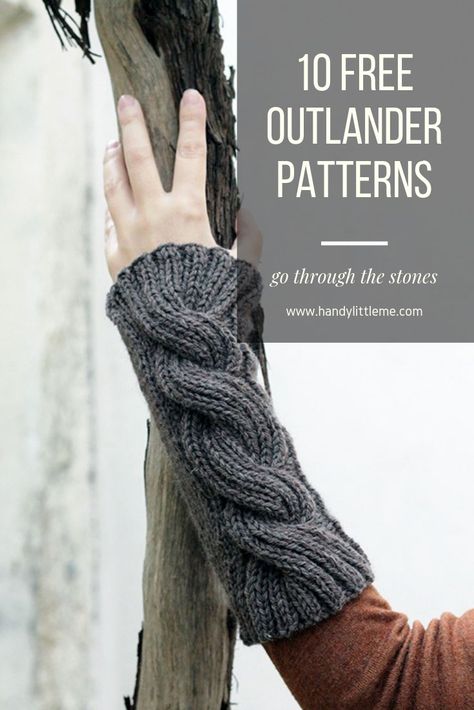 Outlander Knitting Patterns Free, Arm Warmers Outfit, Castle Leoch, Outlander Patterns, Outlander Knitting Patterns, Knit Arm Warmers, Outlander Knitting, Knitted Wrist Warmer, Outlander Costumes