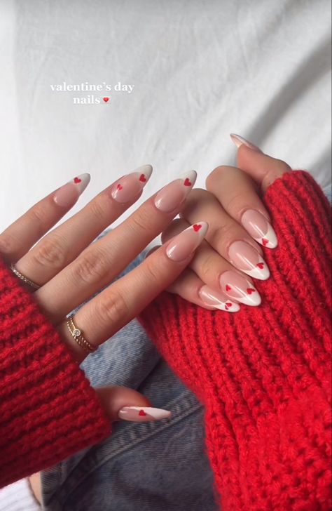 Vday Nails, Nail Designs Valentines, Heart Nails, Valentine's Day Nails, Valentines Nails, Cute Acrylic Nails, Nude Nails, Nails Inspo, French Nails