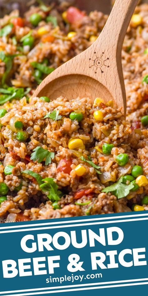 Tex Mex Ground Beef and Rice is a simple one pot dinner that is perfect for feeding a hungry family. This great dinner recipe comes together with simple ingredients and is something you are bound to love. Simple Ground Beef Recipes, Korean Meals, Ground Beef And Rice, Ground Beef Rice, Great Dinner Recipes, Slow Cooker Casserole, Fast Meals, Rice Recipes For Dinner, Ground Beef Casserole