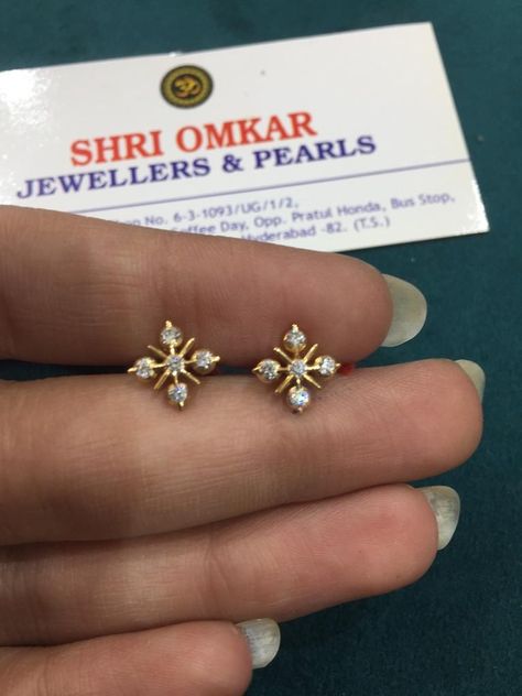 Diamond earrings By appointment only WhatsApp 98499 18039 . . . .#diamondearring #diamondjewellery #diamondtops #diamondweddingjewellery #diamondnecklace #diamoclosettingearring #diamondtop #diamondearringsDiamond jhumki WhatsApp 98499 18039#diamondearring #diamondtops #diamondjewellery #diamondweddingjewellery #diamondtops #diamondcloseopensettingtops #diamondjhumki #diamondjhumka Small White Stone Earrings Gold, Earring Diamond Studs, Closed Setting Diamond Earrings, Diamond Earrings Studs Indian, 2 Grams Gold Earrings, Real Diamond Earrings Unique, Small Diamond Earrings, Gold Earrings Studs Simple, Gold Earring Studs