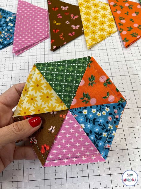 Hexagon Coasters Tutorial — Sew Mariana Charm Pack Coasters, Fall Quilted Coasters, Jelly Roll Coaster Pattern, Quilted Pot Holders Patterns, How To Make Mug Rugs, Sewn Coasters Free Pattern, Folded Fabric Coasters, Simple Quilting Projects, Coasters Design Ideas