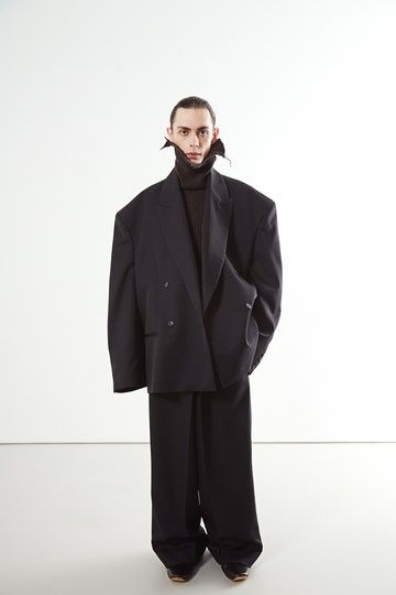 Hed Mayner, Oversized Suit, Menswear Fashion Show, Show Collection, Mode Inspo, Menswear Fashion, Menswear Collection, Winter 2022, Fashion Show Collection