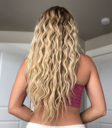 Beach Waves Crimper, 3 Barrel Waver Hair Styles, Beach Crimped Hair, Large Crimped Waves, Types Of Waves Hair, How To Use A 3 Barrel Waver, 3 Barrel Waver Hair Hairstyles, Big Crimped Hair Waves, Loose Crimped Hair Waves