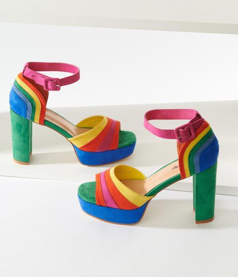 Cinderella Heels, Rainbow Heels, Rainbow Sunglasses, Pride Shoes, Dopamine Dressing, Rainbow Shoes, Boost Shoes, Colorful Heels, Vintage Rainbow