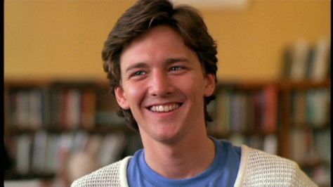 Cutest smile of the 80's <3 Andrew McCarthy as Blane - Pretty in Pink Maisy Stella, John Hughes Movies, Boom Clap, 1980s Films, Andrew Mccarthy, 80s Men, Soft Smooth Skin, 80s Movies, Heart Shaped Sunglasses