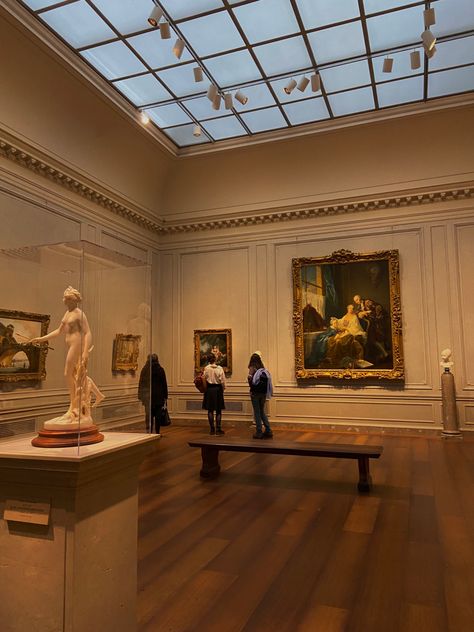 Art Student Aesthetic, Museum Photography, Expressing Love, Dc Travel, Museum Architecture, National Gallery Of Art, Old Money Aesthetic, Art Galleries, Student Art