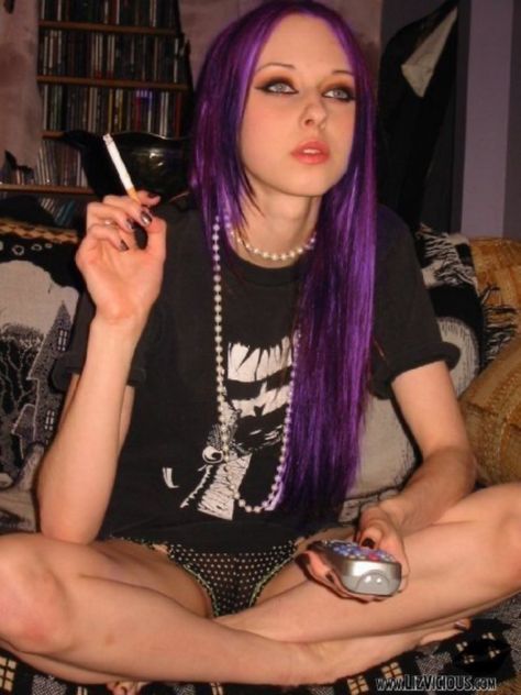 Mall Goth Hair, Liz Vicious, Goth Hair, My Idol, Goth Beauty, Feb 4, Black Neon, Mall Goth, Goth Outfits