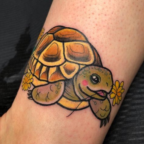 So he wraps a lot but oooooohhh I got to do @sophieyounghusband ‘s little baby tortoise boy, Chewy 🐢 my heart!! Thanks for letting me add something special to your collection 💚 and for travelling!! Simple Tortoise Tattoo, Cute Tortoise Tattoo, Tortoise Tattoos, Thighs Tattoo, Tortoise Tattoo, Turtle Tattoos, Patriotic Tattoos, Turtle Tattoo Designs, Baby Tortoise