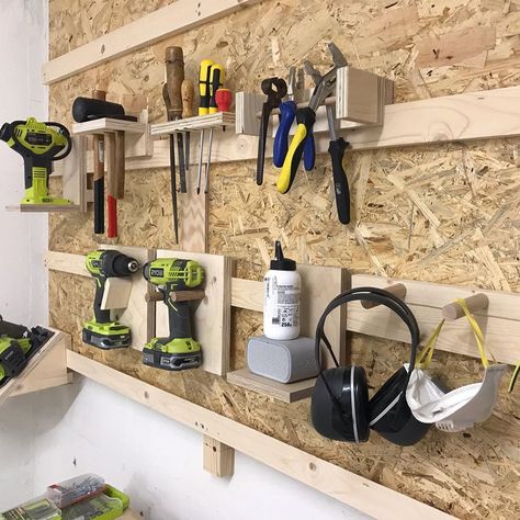 Similar to pegboard but with far greater holding power, a French cleat wall adds heavy-duty storage to a garage, workshop, or kitchen. Learn how here. Cleat Storage, French Cleat Wall, French Cleat Storage, Cleat Wall, Woodworking Beginner, Types Of Saws, Diy Cooler, Ryobi Tools, Shed Organization