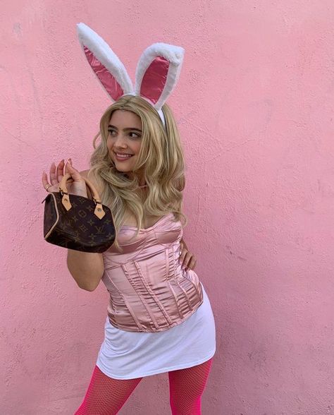 Pink Halloween Costume Ideas, Pink Halloween Costume, Pink Lady Costume, Pink Halloween Costumes, Playboy Bunny Costume, Easter Bunny Costume, Great Costume Ideas, Amazing Halloween Costumes, Bunny Halloween Costume