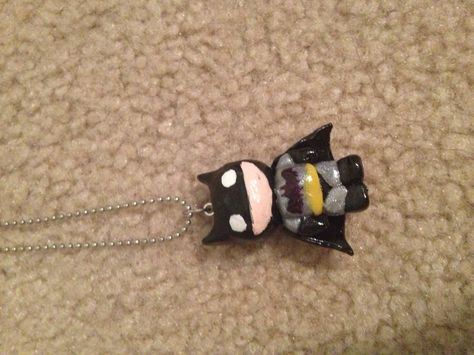 Batman polymer clay charm Batman Polymer Clay, Batman Clay Art, Batman Clay, Clay Ideas For Boyfriend, Batman Crafts, Batman Keychain, Keychain Polymer Clay, Clay Keychain, Clay Magnets