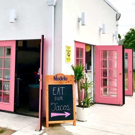 Furthermore, this small and compact taco shop (that goes by the same name) is a delight to look at, with topical pink accents and breezy French doors to the counter. However, if the smell of freshly made tacos doesn’t invite you, the simple yet welcoming ambiance will! Nevada Day, Carne Asada Tacos, Taco Shop, Fresh Guacamole, Cozy Restaurant, Small Restaurant, Small Restaurants, Mexican Spices, Shop Doors