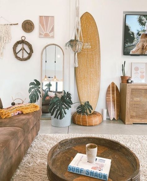 Surfer Girl Room, Surfer Girl Bedroom, Surf Bedroom, Surfer Room, Surf Room Decor, Deco Surf, Surf House Decor, Beachy Room Decor, Beach Room Decor