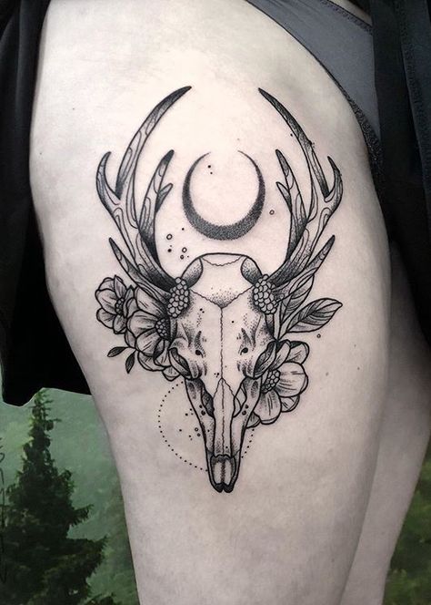 Chest Tattoo Animal, Deer Skull Drawing, Deer Skull Tattoo, Stag Skull, Deer Skull Tattoos, Deer Tattoo, Deer Skull, Skull Tattoo Design, Deer Skulls