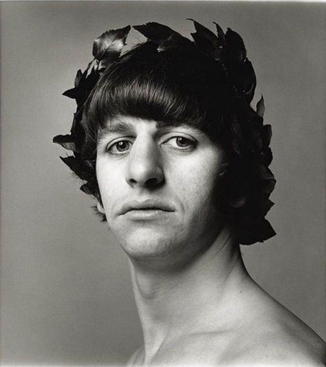 #wattpad #random Smash or Pass with all your favorite classic rock stars! Richard Starkey, Richard Avedon, Ringo Starr, Black And White, Flowers, Hair, White, Black