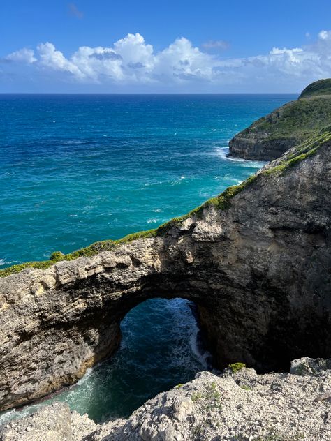 Martinique Aesthetic, Guadeloupe Aesthetic, Caribbean Girl, Middle America, Marie Galante, Reunion Island, Destination Voyage, I Want To Travel, Gap Year