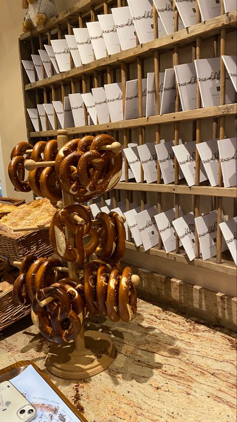 #pretzels #austria #germany #german #austrian #germanpretzel #germanrecipe #dolomites #dolomiti #dolomitemountains Pretzel Aesthetic, Pretzel Shop, German Pretzels, Europe 2024, March 2024, Pretzels, Munich, Austria, Berlin