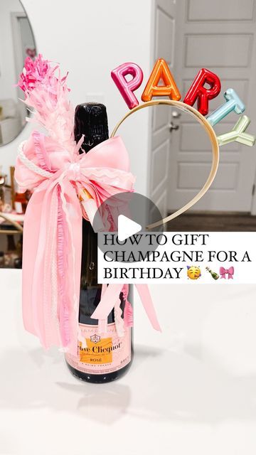 Bottles Decoration For Birthday, Bottle Art For Birthday Gift, Champagne Birthday Gift Ideas, How To Wrap A Champagne Bottle, Champagne Wrapping Ideas, Champagne Gift Wrapping Ideas, Wrap Champagne Bottle Ideas, Wine Bottle Gift Ideas Birthday, Champagne Gift Ideas