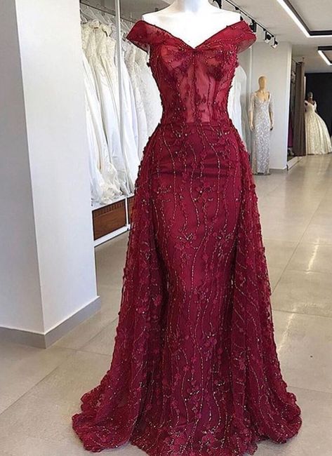 Burgundy Masquerade Dress, Jewel Toned Prom Dresses, Burgendy Prom Dress, Dark Red Prom Dresses Long Elegant, Unique Grad Dresses, Long Dark Red Dress, Dark Red Prom Dress Long, Masquerade Dress Ideas, Prom Dresses Maroon