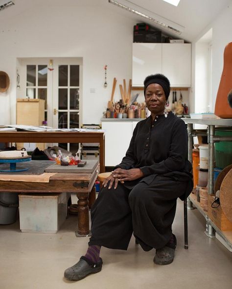 Don’t miss Magdalene Odundo ‘The Journey of Things’ at the Hepworth Wakefield Black Women Artists, Hepworth Wakefield, Artist Interview, Fashion Photography Inspiration, Fine Artist, Wakefield, Fine Art Photo, Artist Style, Black Artists