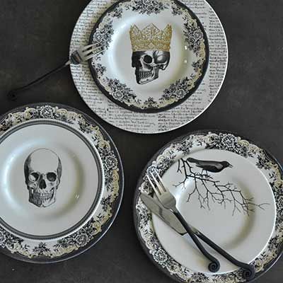 Add a touch of spooky royalty with Royal Stafford Halloween Dinnerware, Assiette Design, Outside Fall Decor, Halloween Plates, Halloween Entertaining, Halloween Tablescape, Halloween Tableware, Something Wicked, English Pottery