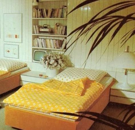 60s Aesthetic Bedroom, 60s Bedroom Aesthetic, 1960s Bedroom, 1970s Bedroom, 60s Bedroom, 70s Bedroom, 1960s Aesthetic, 60s Aesthetic, 60s Girl