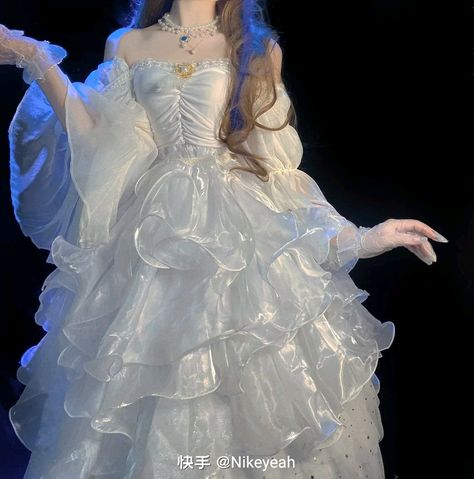 Gaun Abad Pertengahan, Fairycore Dresses, Yule Ball, Concept Clothing, Fairytale Dress, Grad Dresses, Lolita Dress, Event Dresses, Yule