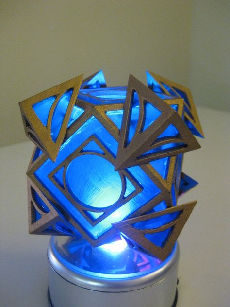 Unlocking Jedi Holocron by monkey540 - Thingiverse Jedi Holocron, Blue Spray Paint, Isosceles Triangle, Star Wars Decor, Star Wars The Clone Wars, Star Wars Fashion, Props Art, Galactic Republic, Star Wars Empire