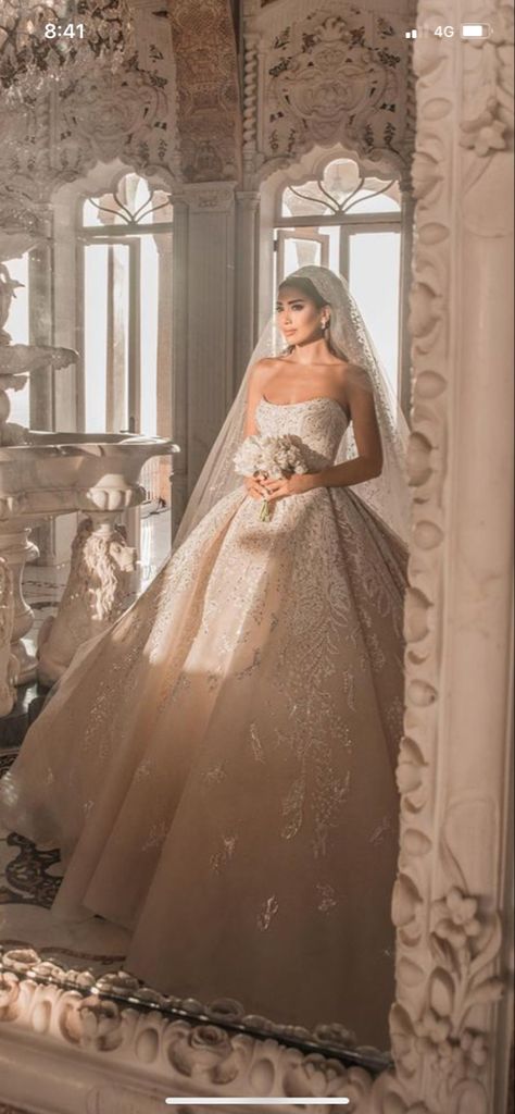 Wedding Dresses Ellie Saab, Ellie Saab Wedding, Lebanese Wedding Dress, Golden Fashion, Extravagant Wedding Dresses, Formal Wedding Attire, Wedding Event Dresses, Lebanese Wedding, White Wedding Decorations