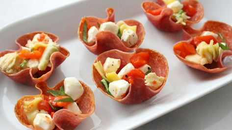 Five ingredients and 20 minutes is all it takes to make this party-perfect appetizer. Antipasti Bites, One Bite Appetizers, Craving Carbs, Best Party Appetizers, Mini Appetizers, Appetizer Bites, Finger Food Appetizers, Perfect Appetizers, Appetizer Dips