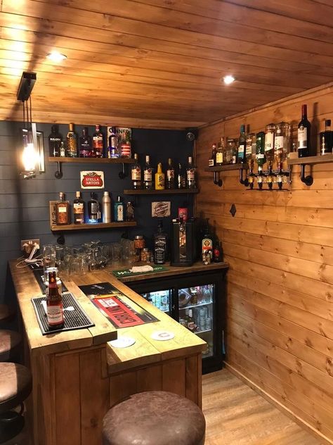 Shed Bar Ideas, Officine In Garage, Home Bar Plans, Bar Deco, Bar Mini, Bar Shed, Home Bar Rooms, Pub Sheds, Bar Plans