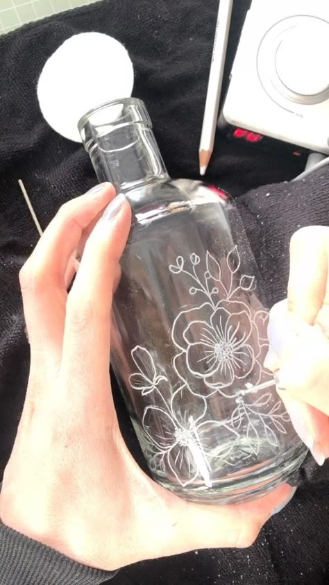 Glass Engraving Ideas, Engraving Ideas, Gin Bottle, Glass Engraving, Gin Bottles, Mason Jar Crafts, Etched Glass, Jar Crafts, Glass Etching