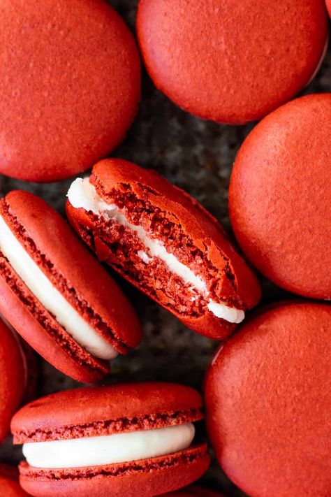 Red Velvet Macarons Red Velvet Cookie Sandwich, Vermillion Aesthetic, Red And White Aesthetic, Red Ice Cream, Moodboard Red, Red Velvet Macarons, Red Moodboard, Avocado Shake, Fluffy Cream Cheese Frosting