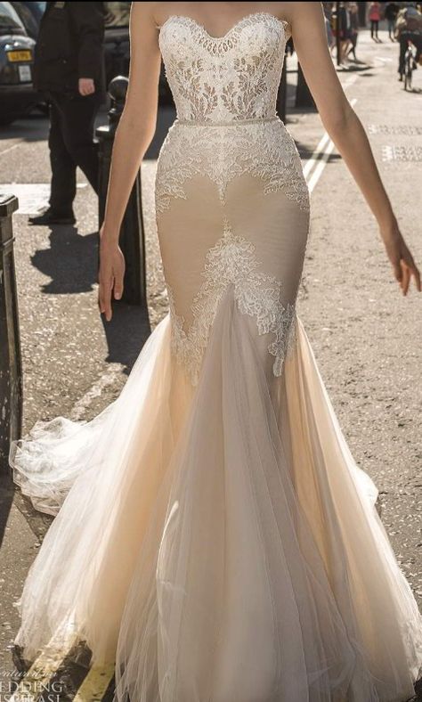 Wedding Inspirasi, Wedding Dress Champagne, Fit And Flare Wedding Dress, Stunning Wedding Dresses, Fitted Wedding Dress, Wedding Dresses Strapless, Princess Wedding Dresses, Black Wedding Dresses, Modest Wedding Dresses