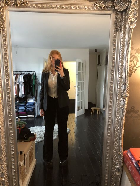 Sixth Form Outfits Smart Trousers, Sixth Form Trouser Outfits, Sixth Form Outfits Plus Size, Sixth Form Outfits Trousers, Six Form Outfits Uk Formal, Winter Sixth Form Outfits, Uk Sixth Form Outfits, Sixth Form Outfits With Blazer, Sixth Form Outfit