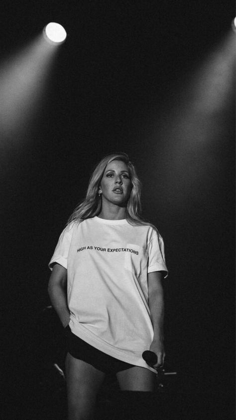 Ellie Goulding Ellie Goulding Concert, Elle Goulding, Ellie Golding, 30 December, Concert Fashion, Toned Abs, Starry Eyed, Ellie Goulding, Old Singers