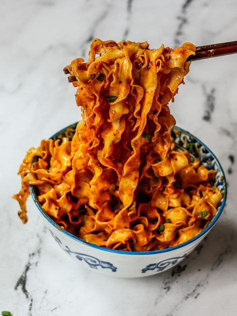 4 Minute Spicy Peanut Noodles with Chili Oil & Fried Garlic | Indulgent Eats - Dining, Recipes & Travel Spicy Butter Garlic Noodles, Peanut Garlic Noodles, Peanut Butter Garlic Noodles, Chili Oil Peanut Noodles, Fried Chili Oil Recipes, Chili Crisp Peanut Noodles, Peanut Butter Chili Oil Noodles, Fly By Jing Sichuan Chili Crisp Recipes, Peanut Oil Recipes