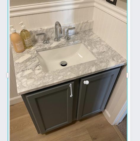 Marble Bathroom Vanity, White Faucet, White Marble Bathrooms, Double Sink Bathroom, Double Sink Bathroom Vanity, Sink Top, Single Sink Bathroom Vanity, Marble Bathroom, Bathroom Vanity Tops