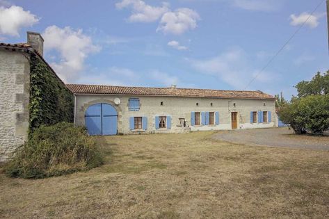 Country House for sale in Poitou-Charentes, Charente (16), Baignes-Sainte-Radegonde | French-Property.com Houses In France, Garden Equipment, French Property, Private Island, Double Glazing, Lush Garden, Stone House, House For Sale, Country House